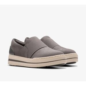 NIB Clarks Cloudsteppers‎ Audreigh Eve Dark Gray Slip On Platform Sneakers 9.5M